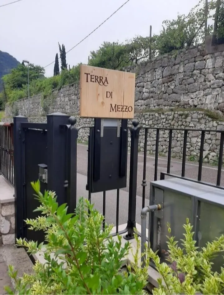 Terra Di Mezzo Daire Valbrenta 0*,